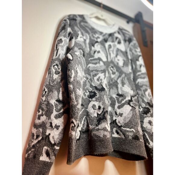 Super Soft Patterned Sweater from Open Edit Size M Grey Geometric Crew Pullover - Picture 1 of 10